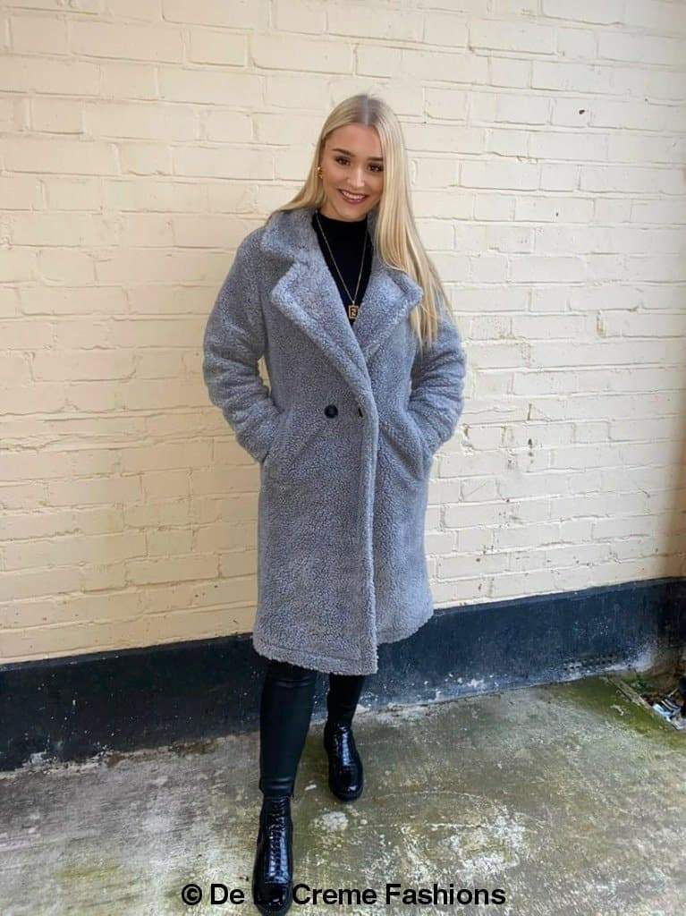 Rose Eleusis Jackie double-breasted borg teddy midi coat, cozy warm jacket with a stylish design and button details.