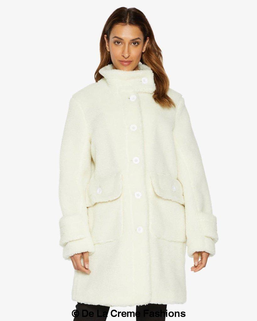 Rose Eleusis Julie high-neck Borg teddy coat, cozy plush jacket with a high neckline, ideal for cold weather.