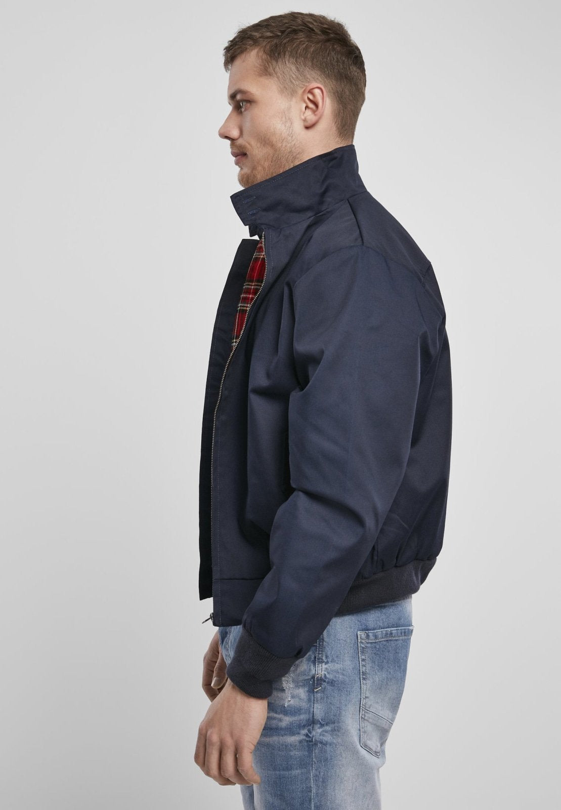 Light Norvine Harrington Canterbury jacket for men by Callisto, featuring classic design and quality fabric.