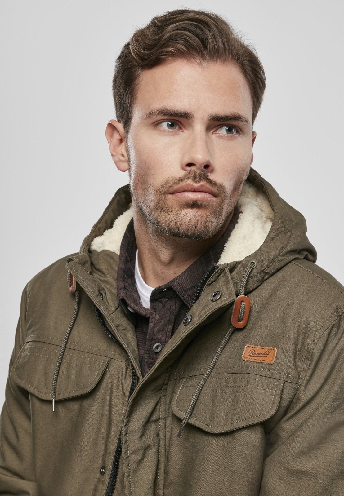 Callisto Marsh Lake Parka Jacket, heavy outdoor coat with a hood, suitable for cold weather, in a winter-ready design.