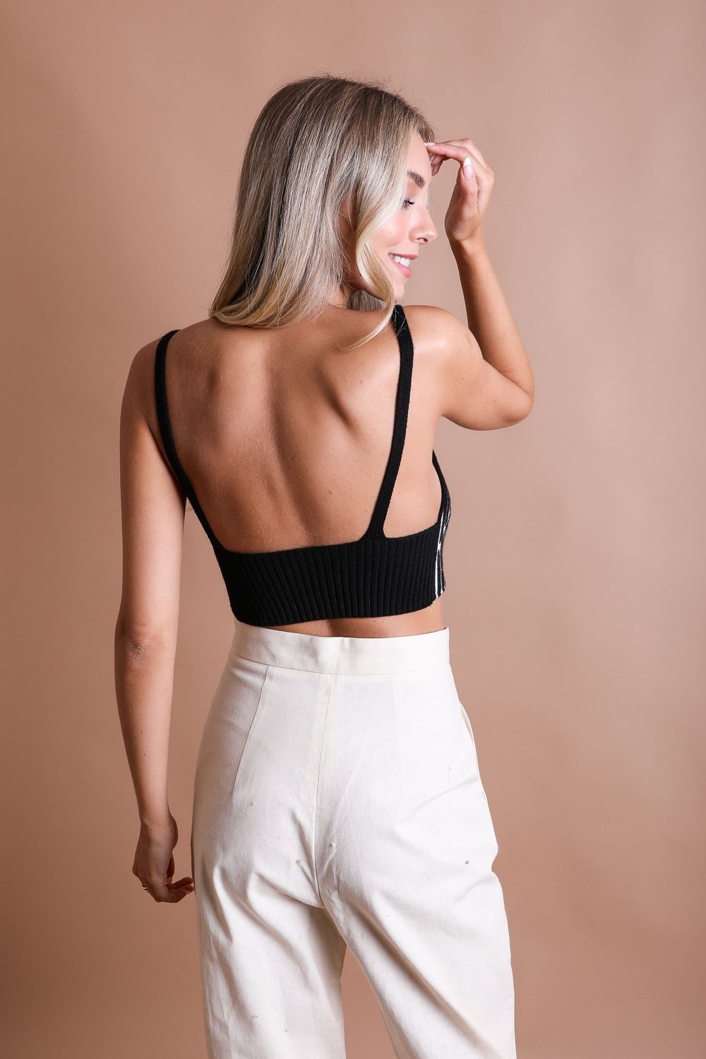 Periwinkle Aether Chic Mod Lines Contour Brami, stylish accessories with sleek design and contour detailing, on a neutral background.