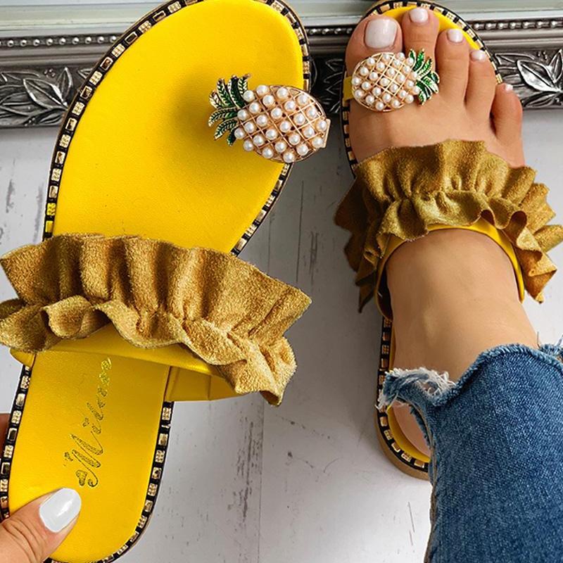 Coffee Jasper 2021 summer beach pineapple flat slippers for ladies, outdoor slip-on slides with playful pineapple design.