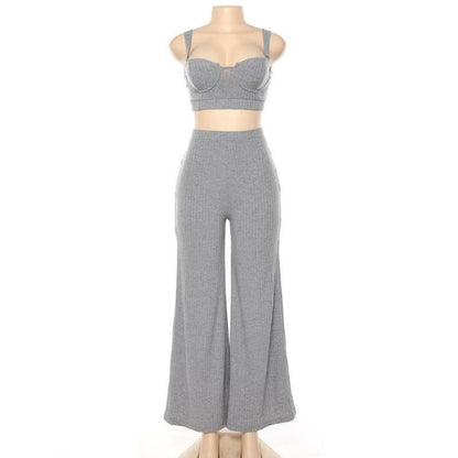 White two-piece women&