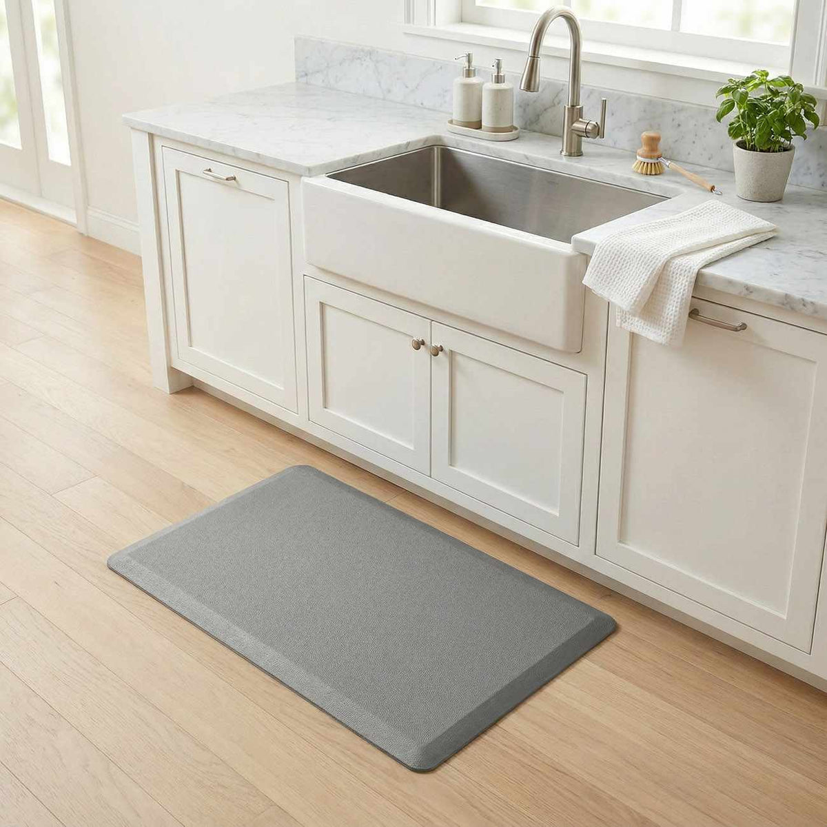 Kitchen Mat, Gray