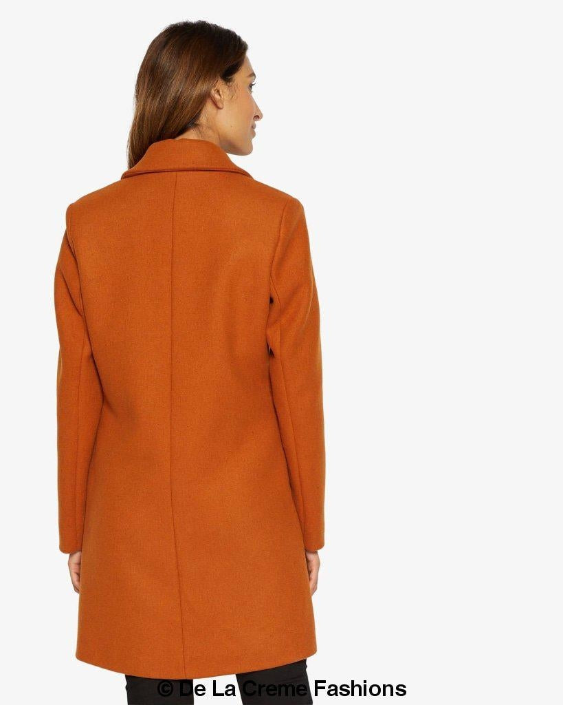 Rose Eleusis Sara Covert button-up coat, stylish jacket featuring a tailored design and classic collar, in a neutral fabric.