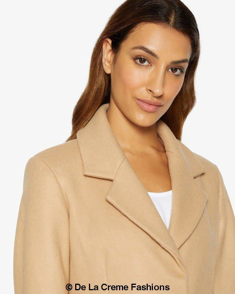 Rose Eleusis Sara Covert button-up coat, stylish jacket with a tailored fit and button details, perfect for cooler weather.