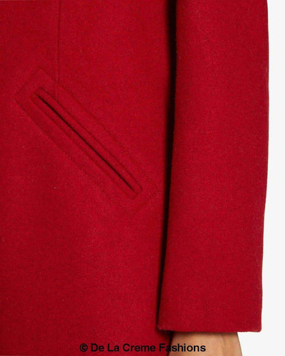 Rose Eleusis Sara Covert button-up coat, stylish jacket with a tailored fit, featuring a classic collar and button closure.
