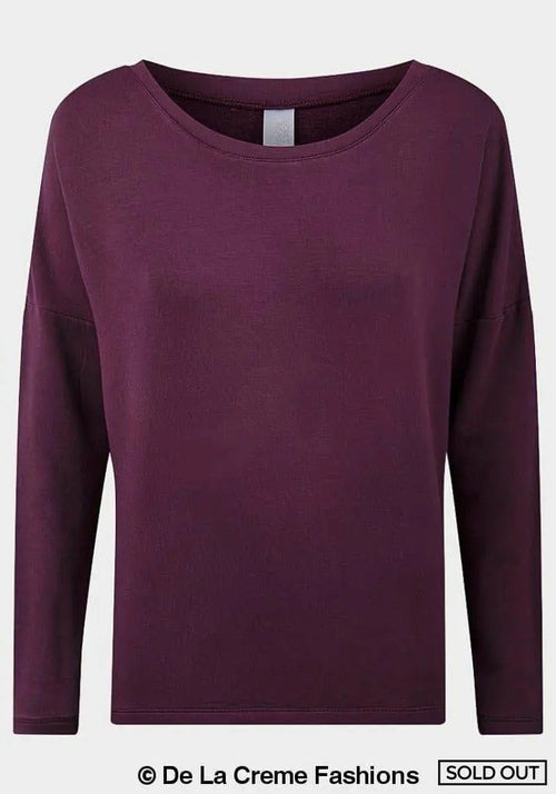 Purple ladies fleece-lined sleepwear top from Secret Treasures by Rose Eleusis, cozy and soft for comfortable nights.