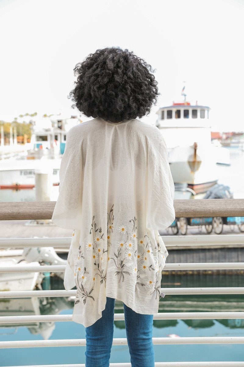 Cute spring Daisy Kimono from Periwinkle Aether, lightweight tops and blouses with floral daisy pattern and flowy design.