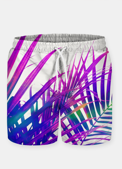 Sky Felix spring shorts paired with casual T-shirts, featuring a colorful, lightweight fabric ideal for warm weather.