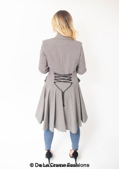 Rose Eleusis Vanessa dogtooth fit and flare mac coat, stylish jacket with a classic pattern and tailored fit for women.