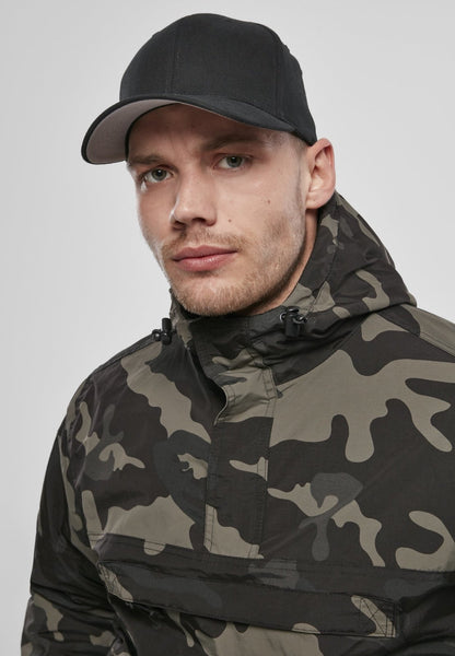 Callisto Essential Windbreaker in multiple colors, lightweight jacket with adjustable hood and front zipper for outdoor wear.